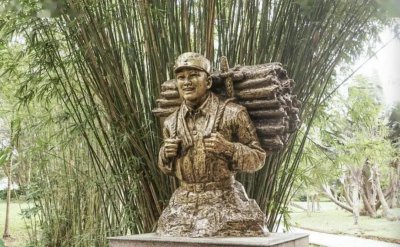 山东“新春第一会”重温《为人民服务》