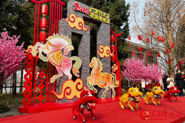 南北“繁花”京城对话 首都市民北海邂逅“岭南