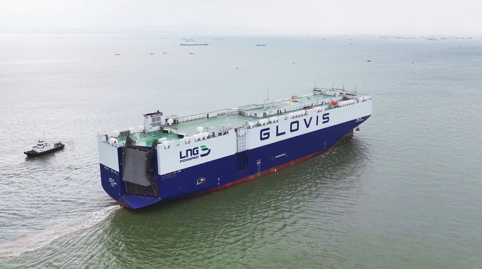 “GLOVIS LEADER”号交付。中船集团供图